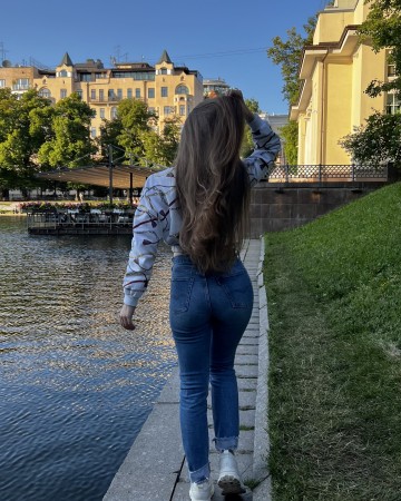 Частная массажистка Катя, 27 лет, Москва