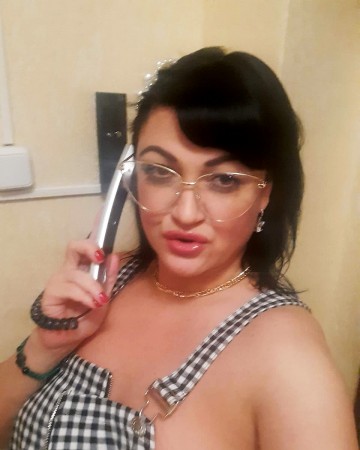Частная массажистка Анжела, 40 лет, Москва